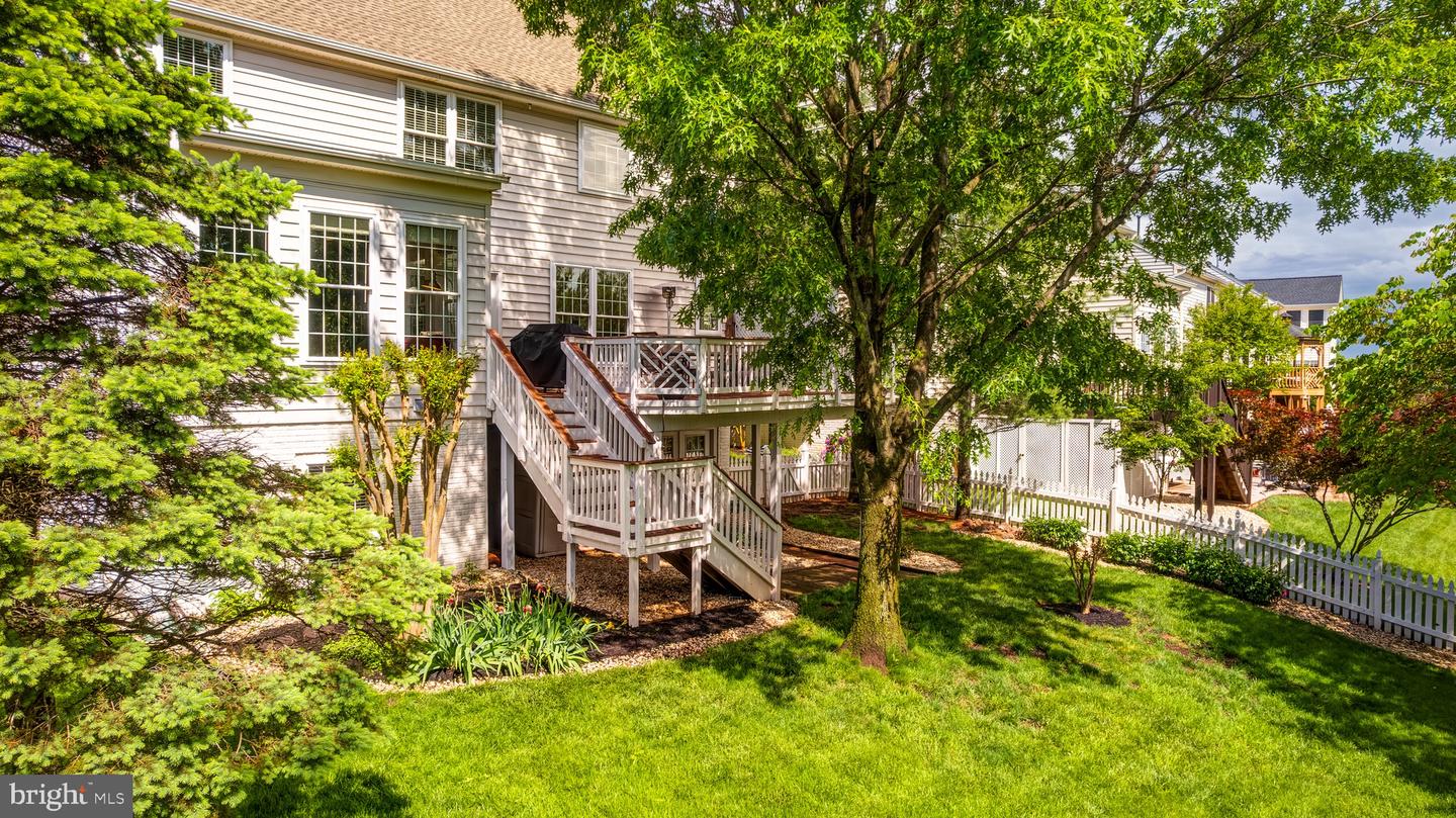 1635 CHICKASAW PL NE, LEESBURG, Virginia 20176, 5 Bedrooms Bedrooms, ,3 BathroomsBathrooms,Residential,For sale,1635 CHICKASAW PL NE,VALO2095806 MLS # VALO2095806