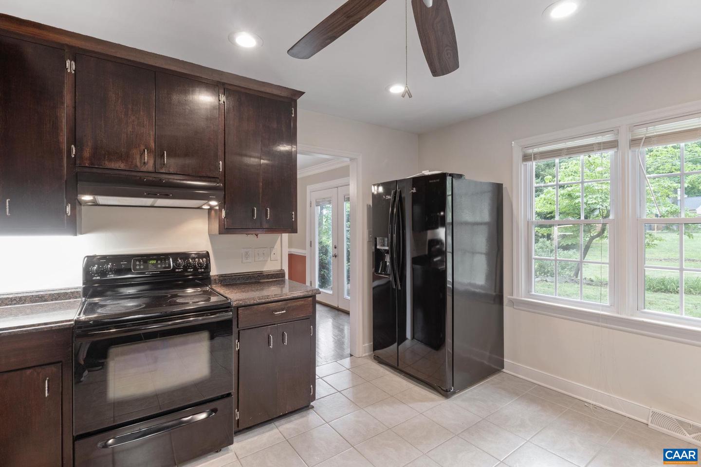 109 INGLEWOOD CT, CHARLOTTESVILLE, Virginia 22901, 3 Bedrooms Bedrooms, ,2 BathroomsBathrooms,Residential,For sale,109 INGLEWOOD CT,664241 MLS # 664241