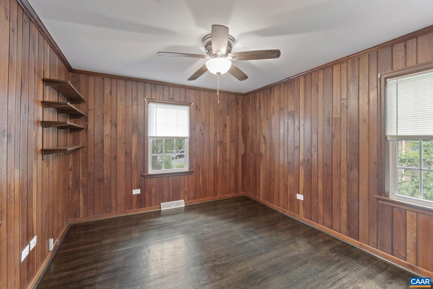 109 INGLEWOOD CT, CHARLOTTESVILLE, Virginia 22901, 3 Bedrooms Bedrooms, ,2 BathroomsBathrooms,Residential,For sale,109 INGLEWOOD CT,664241 MLS # 664241