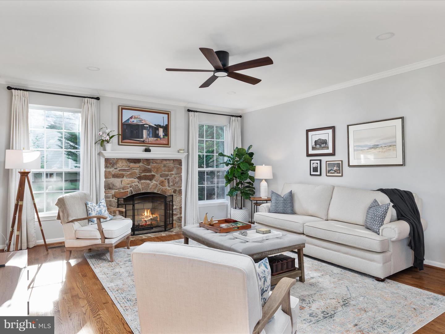 35513 SOURWOOD PL, ROUND HILL, Virginia 20141, 4 Bedrooms Bedrooms, 8 Rooms Rooms,3 BathroomsBathrooms,Residential,For sale,35513 SOURWOOD PL,VALO2095908 MLS # VALO2095908