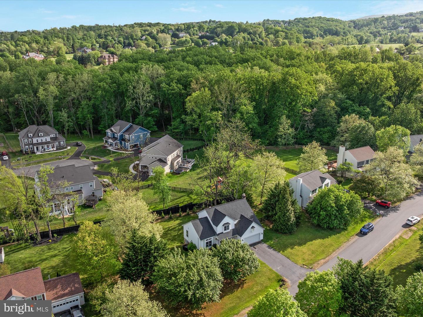 35513 SOURWOOD PL, ROUND HILL, Virginia 20141, 4 Bedrooms Bedrooms, 8 Rooms Rooms,3 BathroomsBathrooms,Residential,For sale,35513 SOURWOOD PL,VALO2095908 MLS # VALO2095908