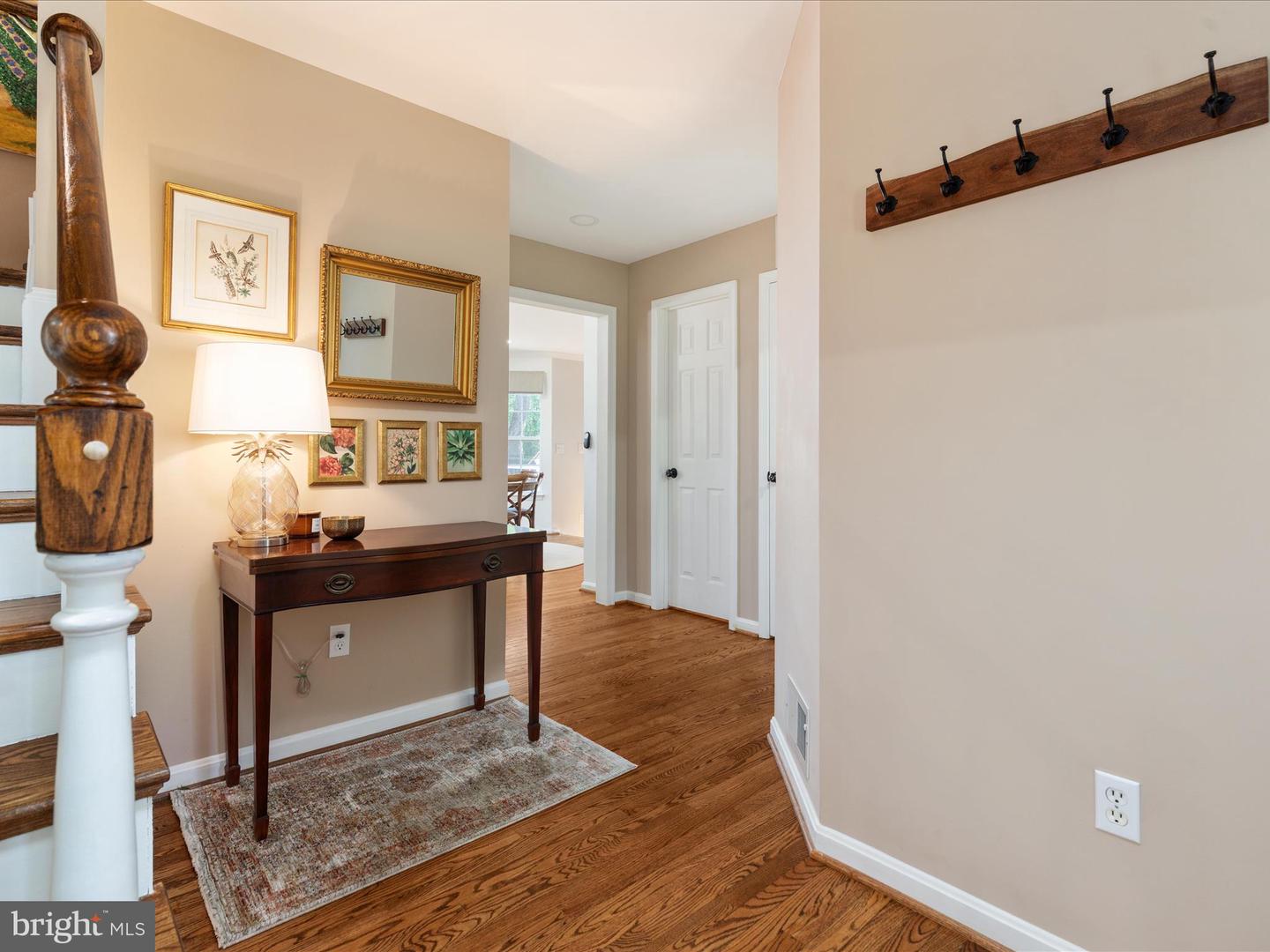 35513 SOURWOOD PL, ROUND HILL, Virginia 20141, 4 Bedrooms Bedrooms, 8 Rooms Rooms,3 BathroomsBathrooms,Residential,For sale,35513 SOURWOOD PL,VALO2095908 MLS # VALO2095908