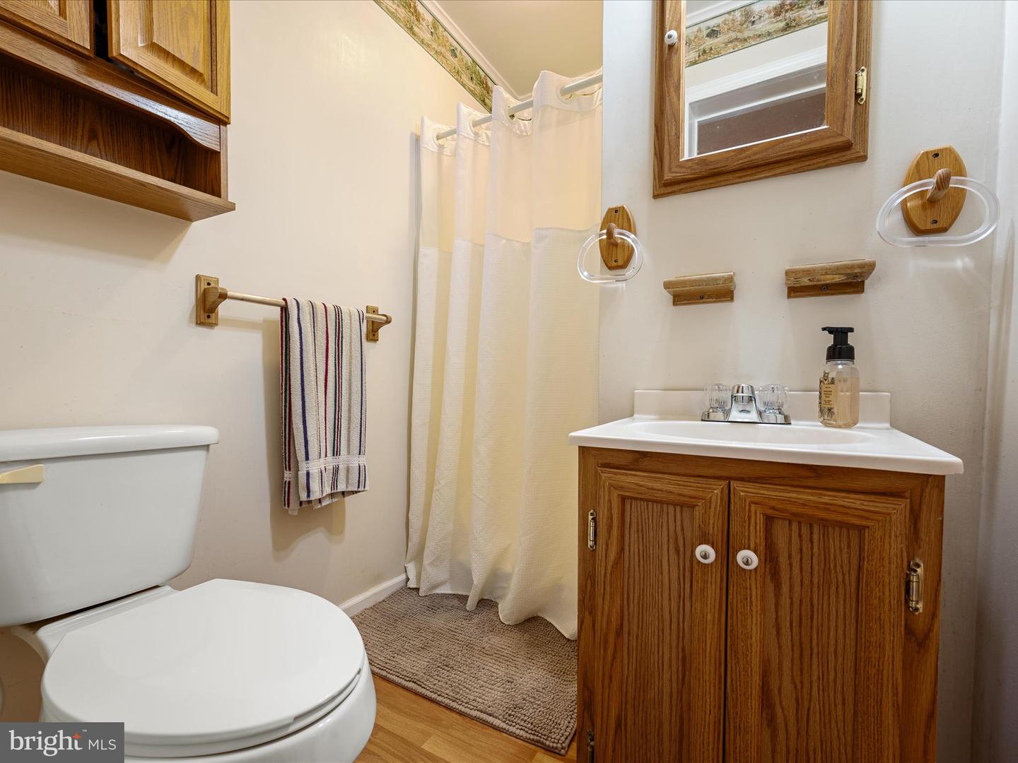 281 LIGHT RD, WINCHESTER, Virginia 22603, 3 Bedrooms Bedrooms, 7 Rooms Rooms,2 BathroomsBathrooms,Residential,For sale,281 LIGHT RD,VAFV2034036 MLS # VAFV2034036
