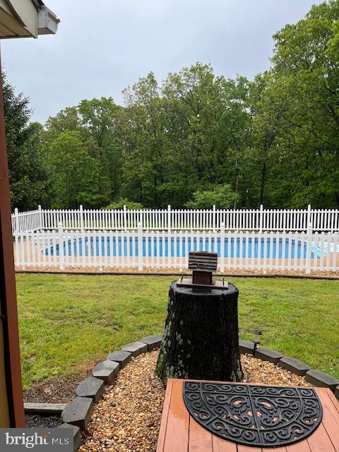 281 LIGHT RD, WINCHESTER, Virginia 22603, 3 Bedrooms Bedrooms, 7 Rooms Rooms,2 BathroomsBathrooms,Residential,For sale,281 LIGHT RD,VAFV2034036 MLS # VAFV2034036