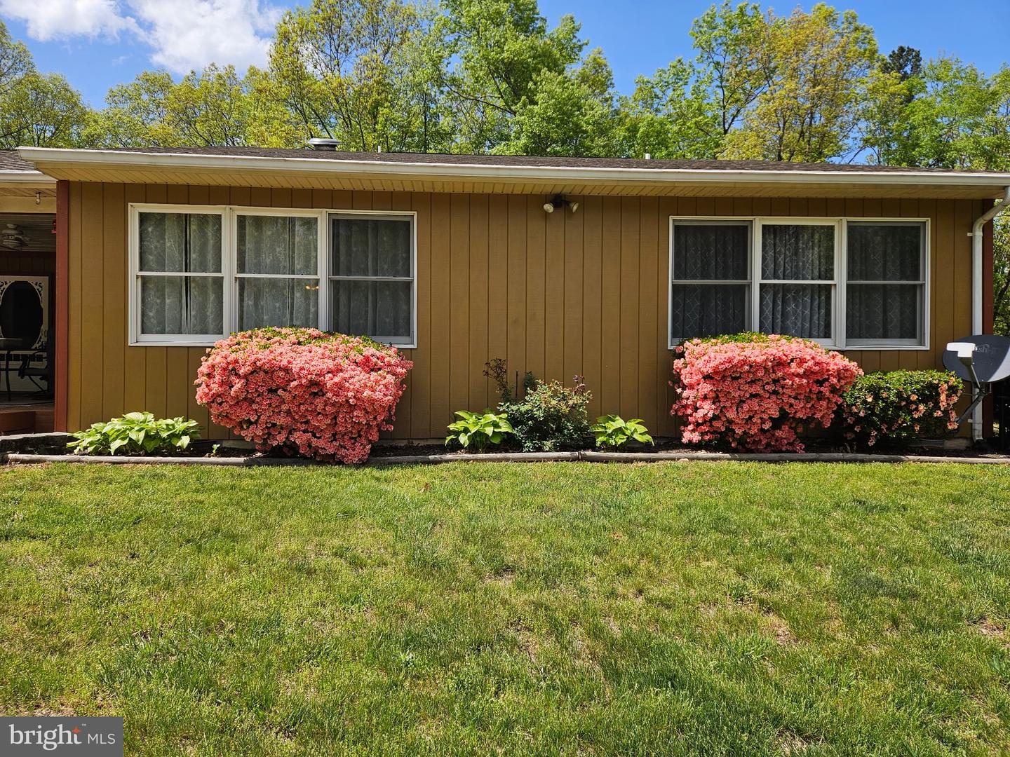 281 LIGHT RD, WINCHESTER, Virginia 22603, 3 Bedrooms Bedrooms, 7 Rooms Rooms,2 BathroomsBathrooms,Residential,For sale,281 LIGHT RD,VAFV2034036 MLS # VAFV2034036