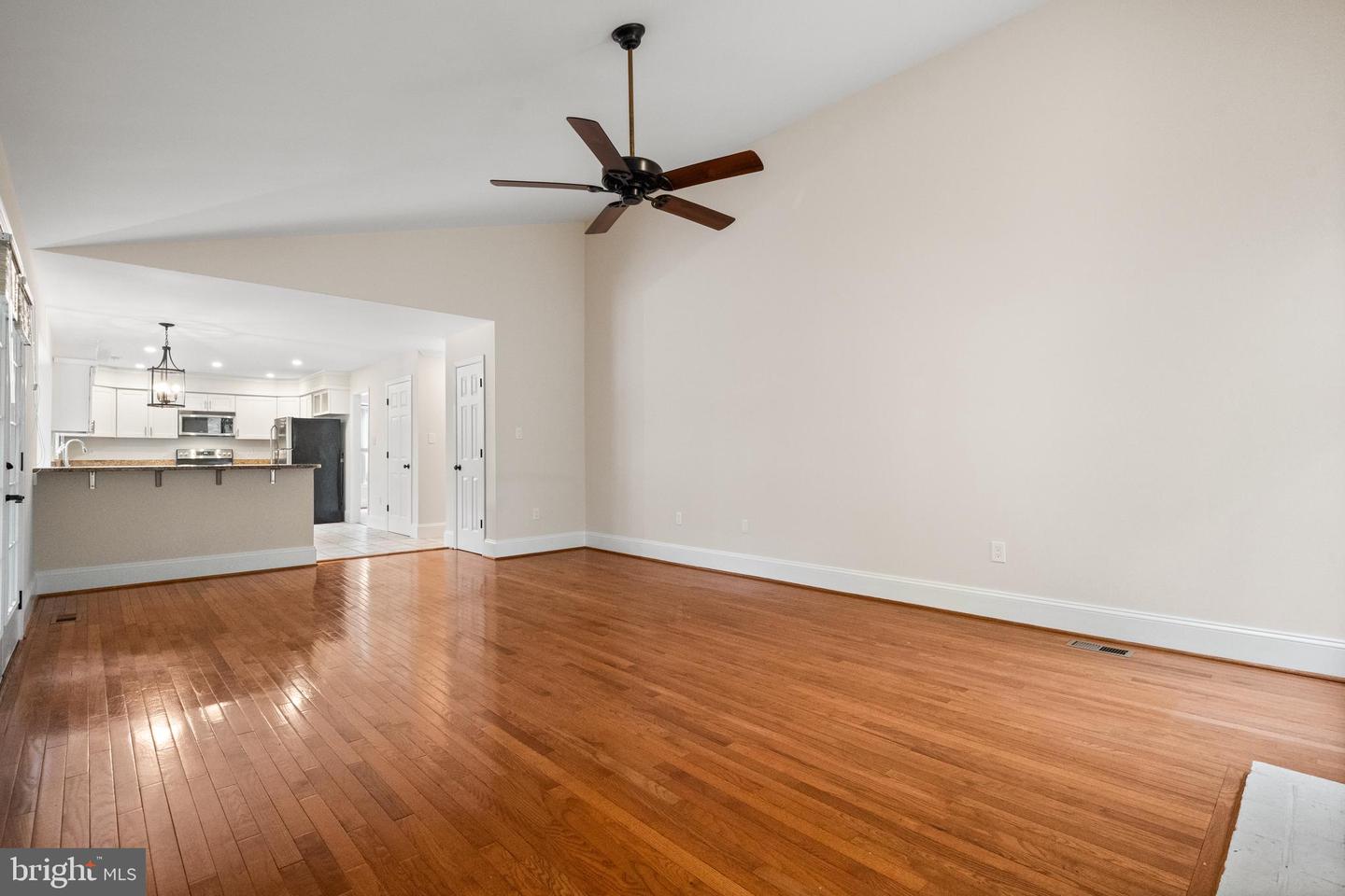 17289 PICKWICK DR, PURCELLVILLE, Virginia 20132, 5 Bedrooms Bedrooms, ,3 BathroomsBathrooms,Residential,For sale,17289 PICKWICK DR,VALO2095966 MLS # VALO2095966