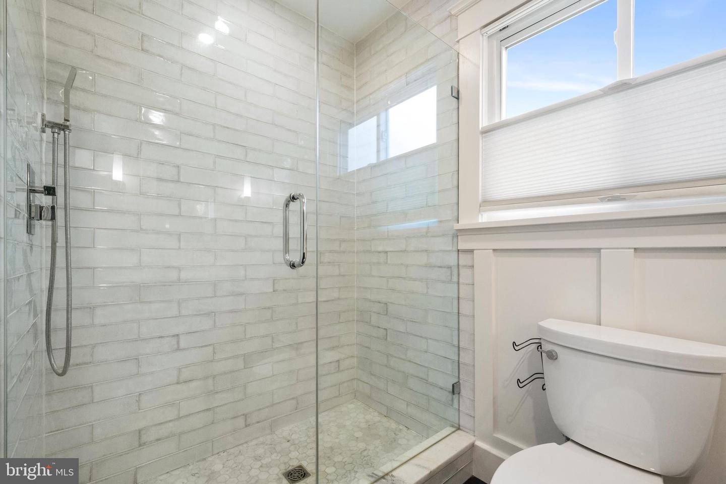 17289 PICKWICK DR, PURCELLVILLE, Virginia 20132, 5 Bedrooms Bedrooms, ,3 BathroomsBathrooms,Residential,For sale,17289 PICKWICK DR,VALO2095966 MLS # VALO2095966