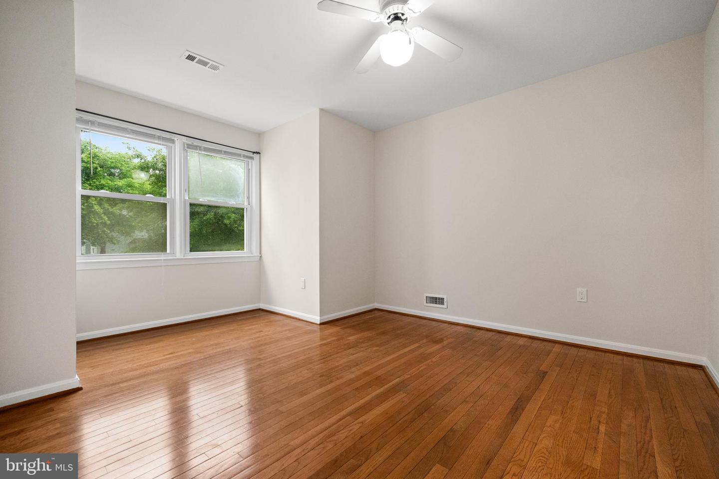 17289 PICKWICK DR, PURCELLVILLE, Virginia 20132, 5 Bedrooms Bedrooms, ,3 BathroomsBathrooms,Residential,For sale,17289 PICKWICK DR,VALO2095966 MLS # VALO2095966