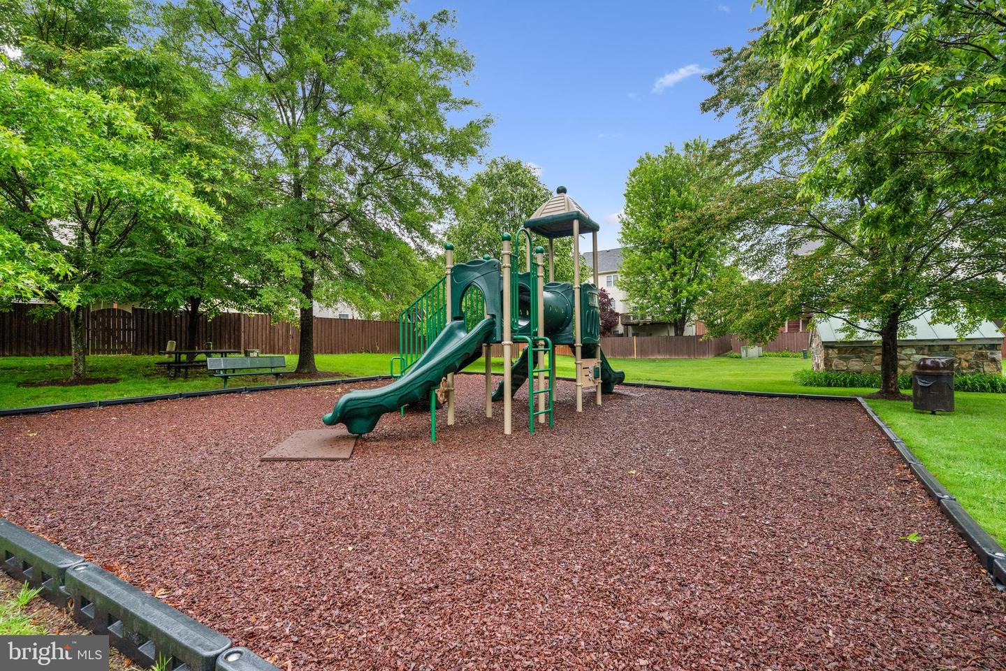 17289 PICKWICK DR, PURCELLVILLE, Virginia 20132, 5 Bedrooms Bedrooms, ,3 BathroomsBathrooms,Residential,For sale,17289 PICKWICK DR,VALO2095966 MLS # VALO2095966