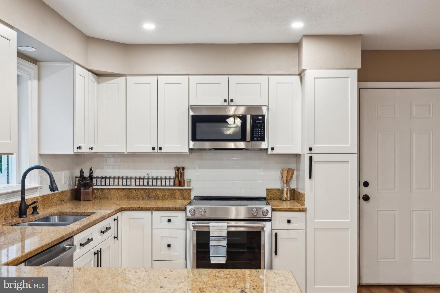 14239 BURLINGAME LN, FREDERICKSBURG, Virginia 22407, 4 Bedrooms Bedrooms, ,2 BathroomsBathrooms,Residential,For sale,14239 BURLINGAME LN,VASP2033010 MLS # VASP2033010
