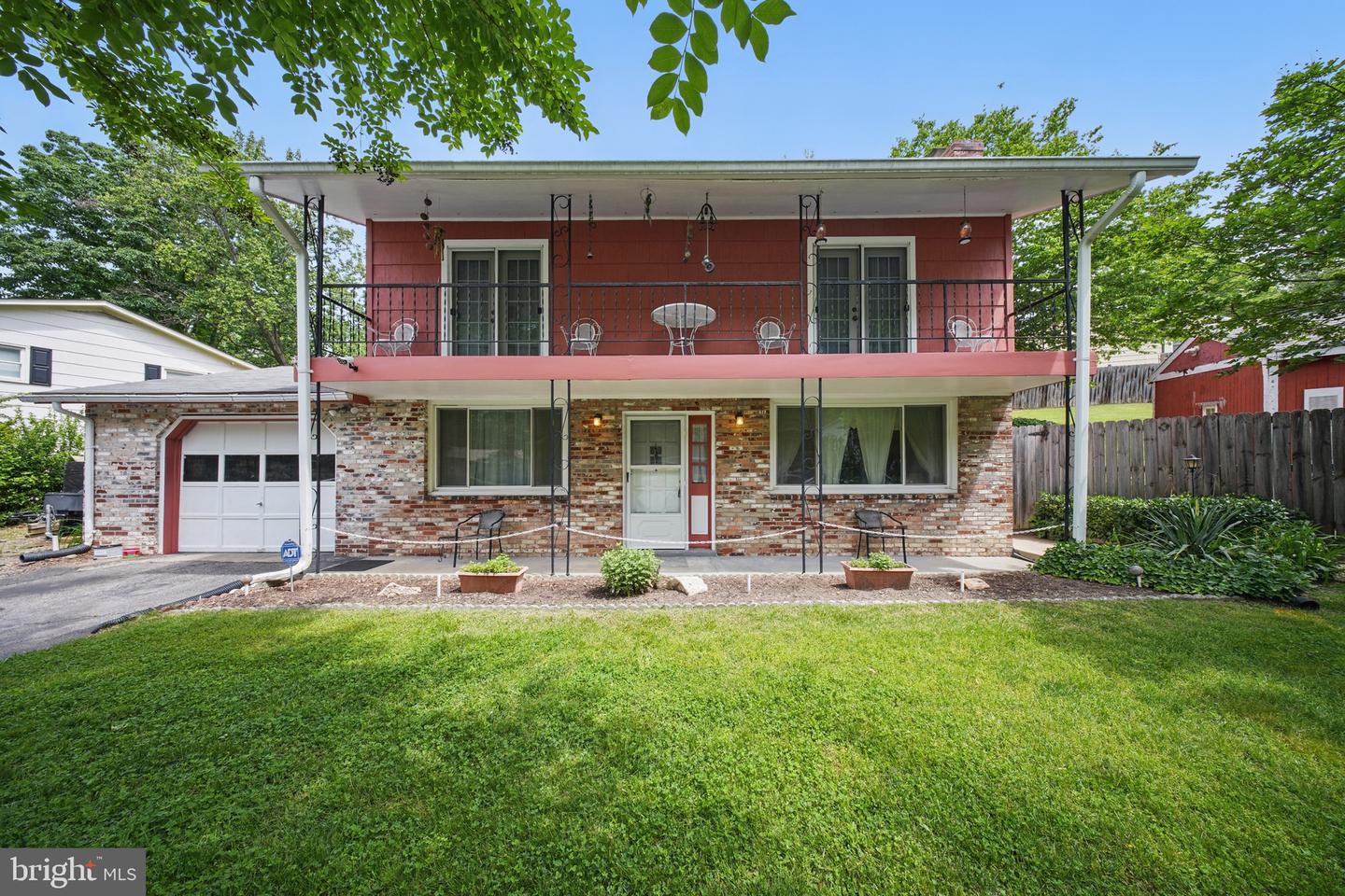 19007 RED OAK LN, TRIANGLE, Virginia 22172, 4 Bedrooms Bedrooms, ,2 BathroomsBathrooms,Residential,For sale,19007 RED OAK LN,VAPW2094482 MLS # VAPW2094482