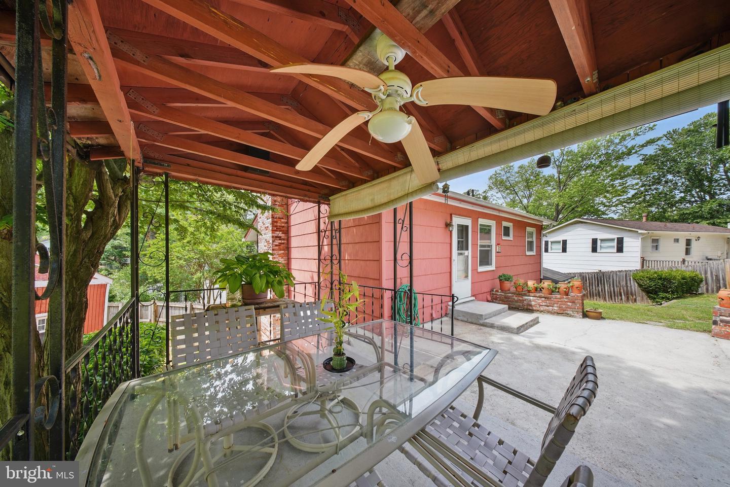 19007 RED OAK LN, TRIANGLE, Virginia 22172, 4 Bedrooms Bedrooms, ,2 BathroomsBathrooms,Residential,For sale,19007 RED OAK LN,VAPW2094482 MLS # VAPW2094482