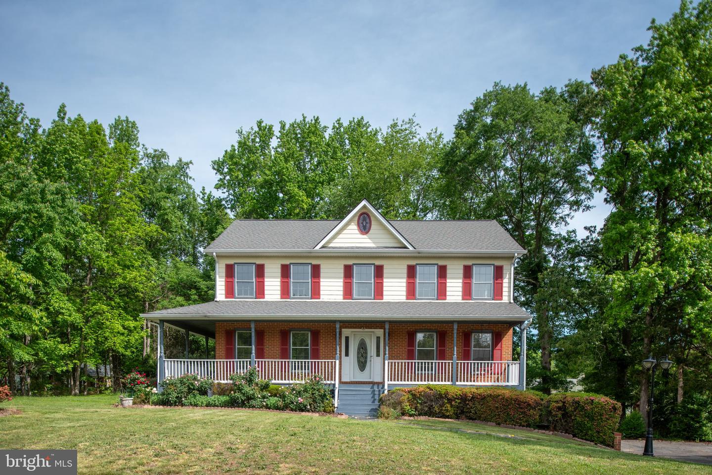8207 COLISE LN, SPOTSYLVANIA, Virginia 22553, 4 Bedrooms Bedrooms, ,3 BathroomsBathrooms,Residential,For sale,8207 COLISE LN,VASP2033060 MLS # VASP2033060