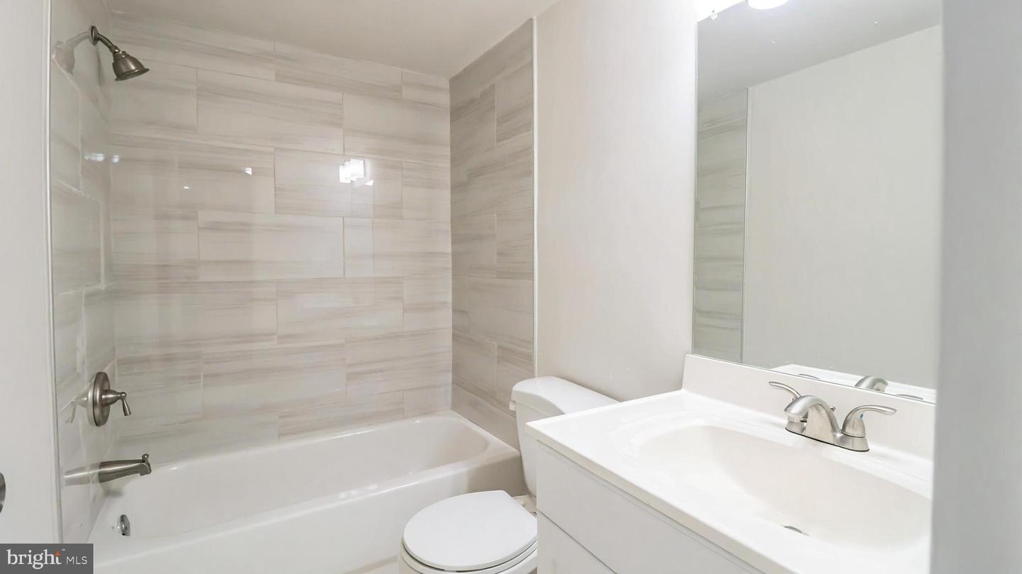 3100 S MANCHESTER ST #224, FALLS CHURCH, Virginia 22044, 1 Bedroom Bedrooms, ,1 BathroomBathrooms,Residential,For sale,3100 S MANCHESTER ST #224,VAFX2240392 MLS # VAFX2240392