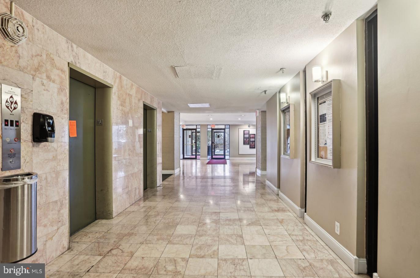 3100 S MANCHESTER ST #224, FALLS CHURCH, Virginia 22044, 1 Bedroom Bedrooms, ,1 BathroomBathrooms,Residential,For sale,3100 S MANCHESTER ST #224,VAFX2240392 MLS # VAFX2240392