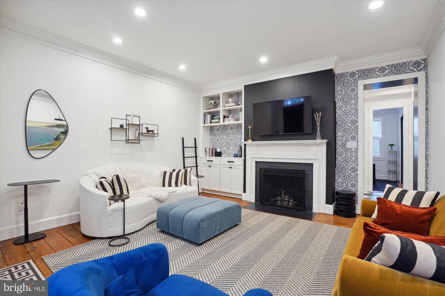 300 S COLUMBUS ST, ALEXANDRIA, Virginia 22314, 3 Bedrooms Bedrooms, 13 Rooms Rooms,3 BathroomsBathrooms,Residential,For sale,300 S COLUMBUS ST,VAAX2045270 MLS # VAAX2045270