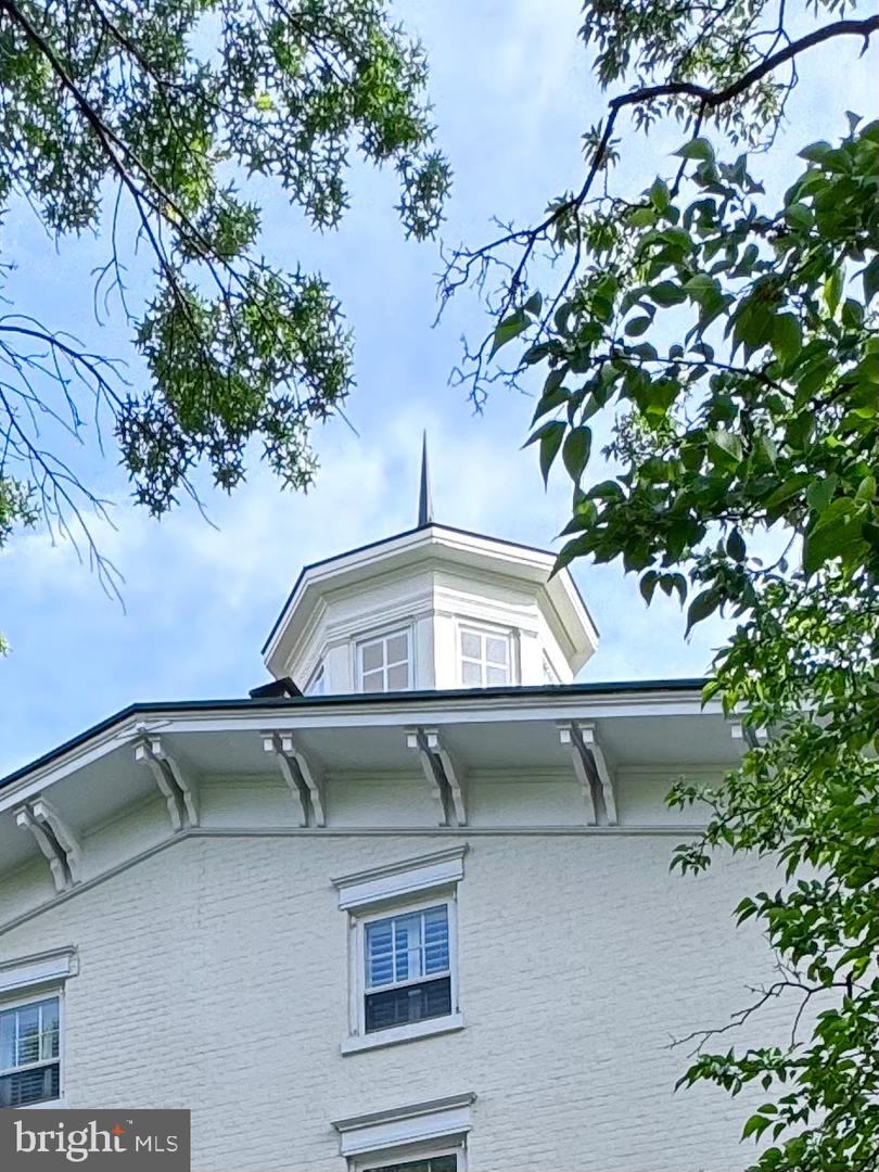 300 S COLUMBUS ST, ALEXANDRIA, Virginia 22314, 3 Bedrooms Bedrooms, 13 Rooms Rooms,3 BathroomsBathrooms,Residential,For sale,300 S COLUMBUS ST,VAAX2045270 MLS # VAAX2045270