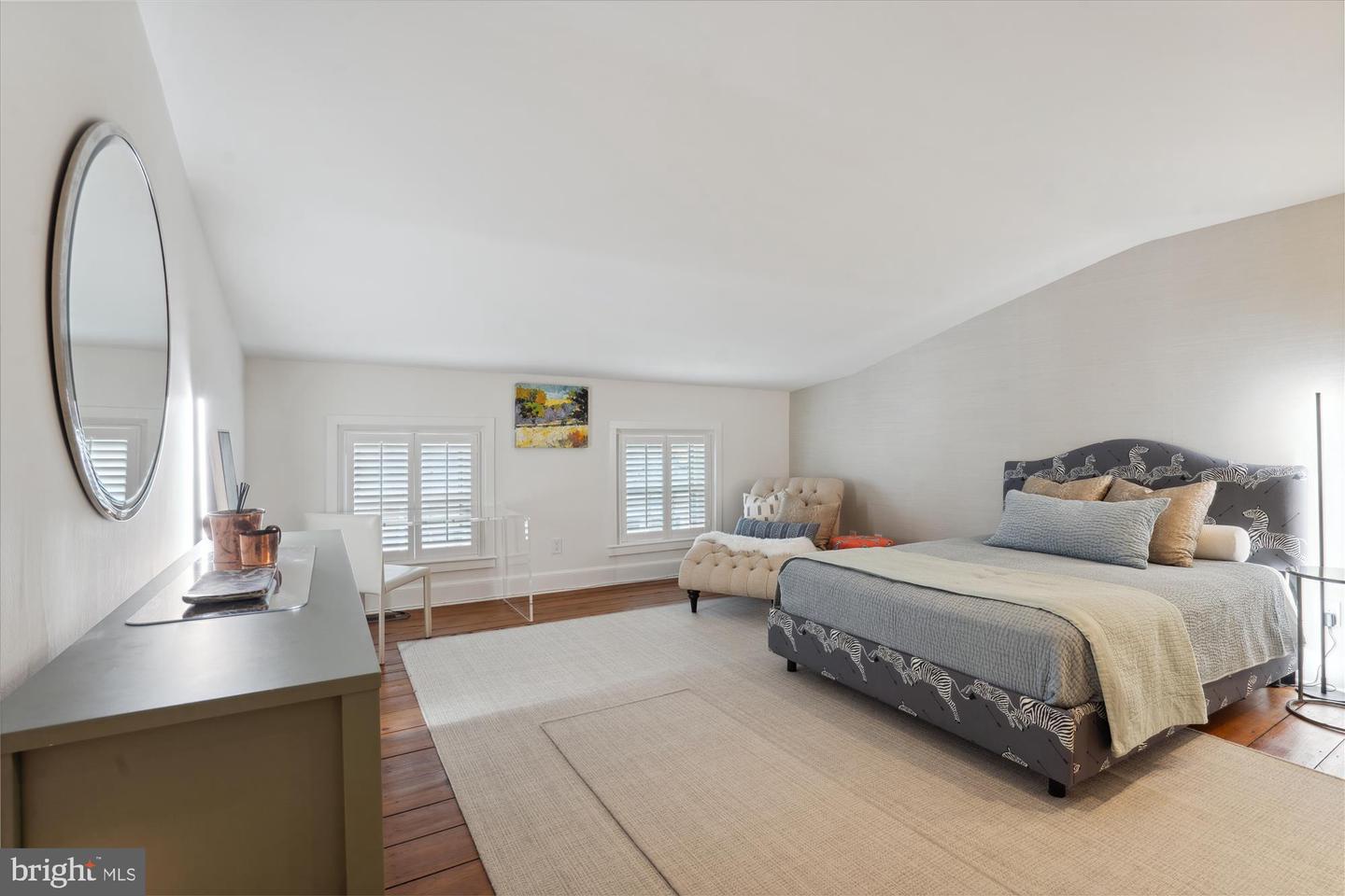 300 S COLUMBUS ST, ALEXANDRIA, Virginia 22314, 3 Bedrooms Bedrooms, 13 Rooms Rooms,3 BathroomsBathrooms,Residential,For sale,300 S COLUMBUS ST,VAAX2045270 MLS # VAAX2045270