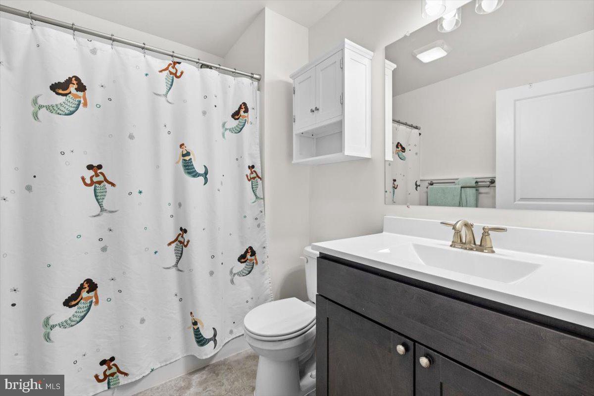 106 SPLIT RAIL RD, FRONT ROYAL, Virginia 22630, 4 Bedrooms Bedrooms, ,3 BathroomsBathrooms,Residential,For sale,106 SPLIT RAIL RD,VAWR2011144 MLS # VAWR2011144