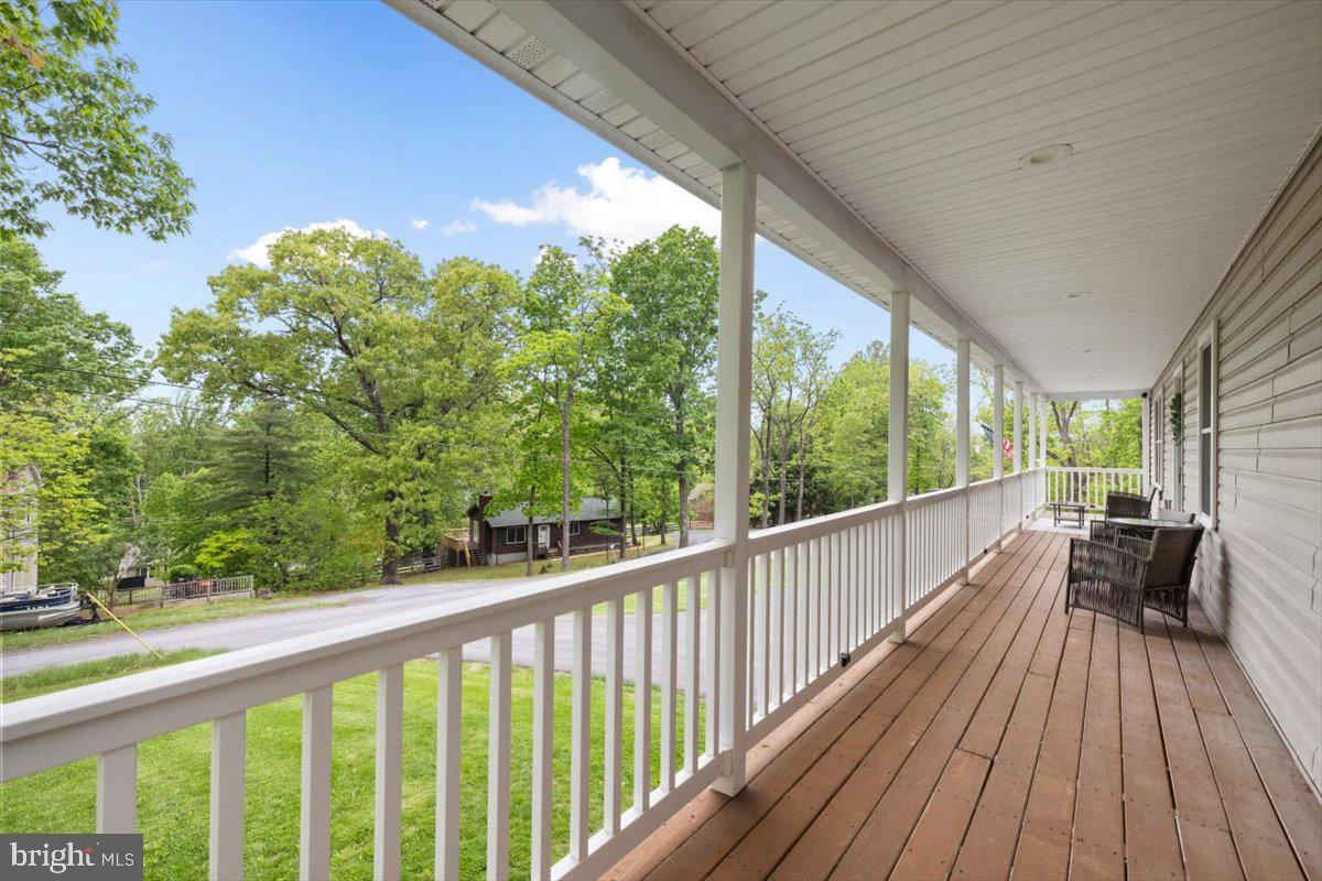 106 SPLIT RAIL RD, FRONT ROYAL, Virginia 22630, 4 Bedrooms Bedrooms, ,3 BathroomsBathrooms,Residential,For sale,106 SPLIT RAIL RD,VAWR2011144 MLS # VAWR2011144