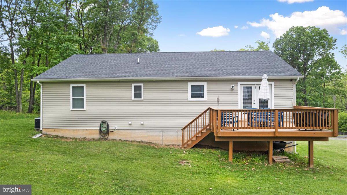 106 SPLIT RAIL RD, FRONT ROYAL, Virginia 22630, 4 Bedrooms Bedrooms, ,3 BathroomsBathrooms,Residential,For sale,106 SPLIT RAIL RD,VAWR2011144 MLS # VAWR2011144