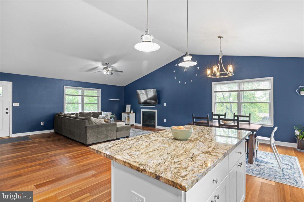 106 SPLIT RAIL RD, FRONT ROYAL, Virginia 22630, 4 Bedrooms Bedrooms, ,3 BathroomsBathrooms,Residential,For sale,106 SPLIT RAIL RD,VAWR2011144 MLS # VAWR2011144