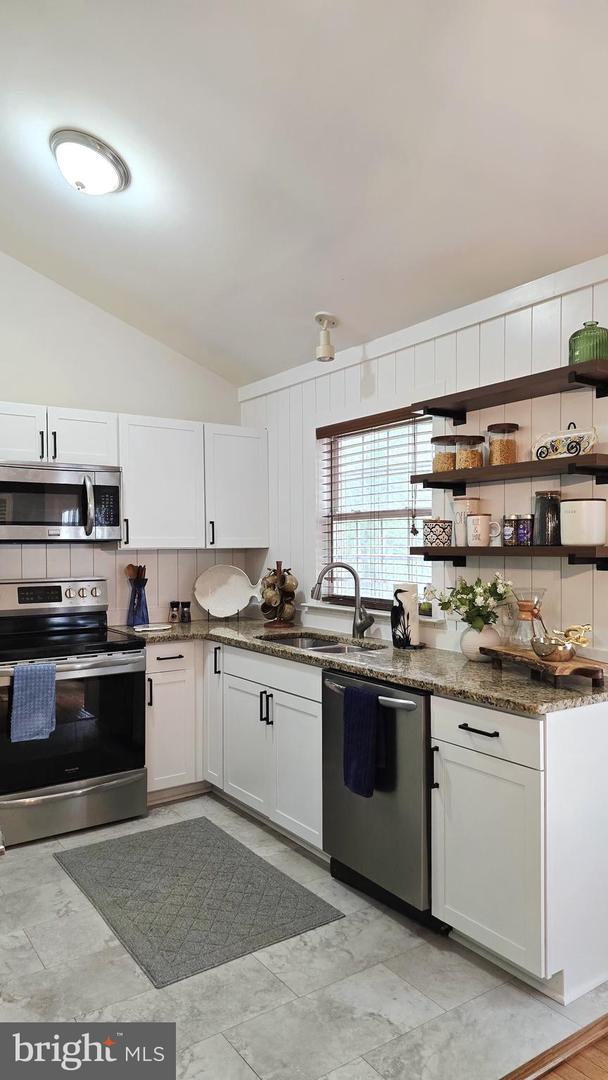2513 PITTSTON RD, FREDERICKSBURG, Virginia 22408, 4 Bedrooms Bedrooms, ,2 BathroomsBathrooms,Residential,For sale,2513 PITTSTON RD,VASP2033098 MLS # VASP2033098