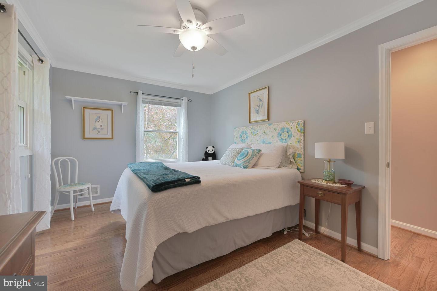 14815 CRANOKE ST, CENTREVILLE, Virginia 20120, 4 Bedrooms Bedrooms, ,3 BathroomsBathrooms,Residential,For sale,14815 CRANOKE ST,VAFX2240636 MLS # VAFX2240636