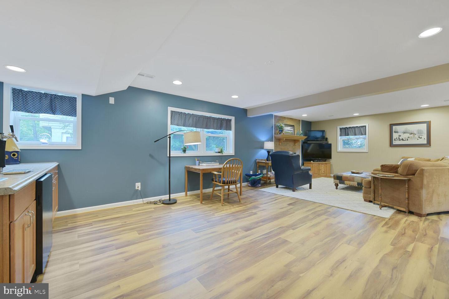 14815 CRANOKE ST, CENTREVILLE, Virginia 20120, 4 Bedrooms Bedrooms, ,3 BathroomsBathrooms,Residential,For sale,14815 CRANOKE ST,VAFX2240636 MLS # VAFX2240636
