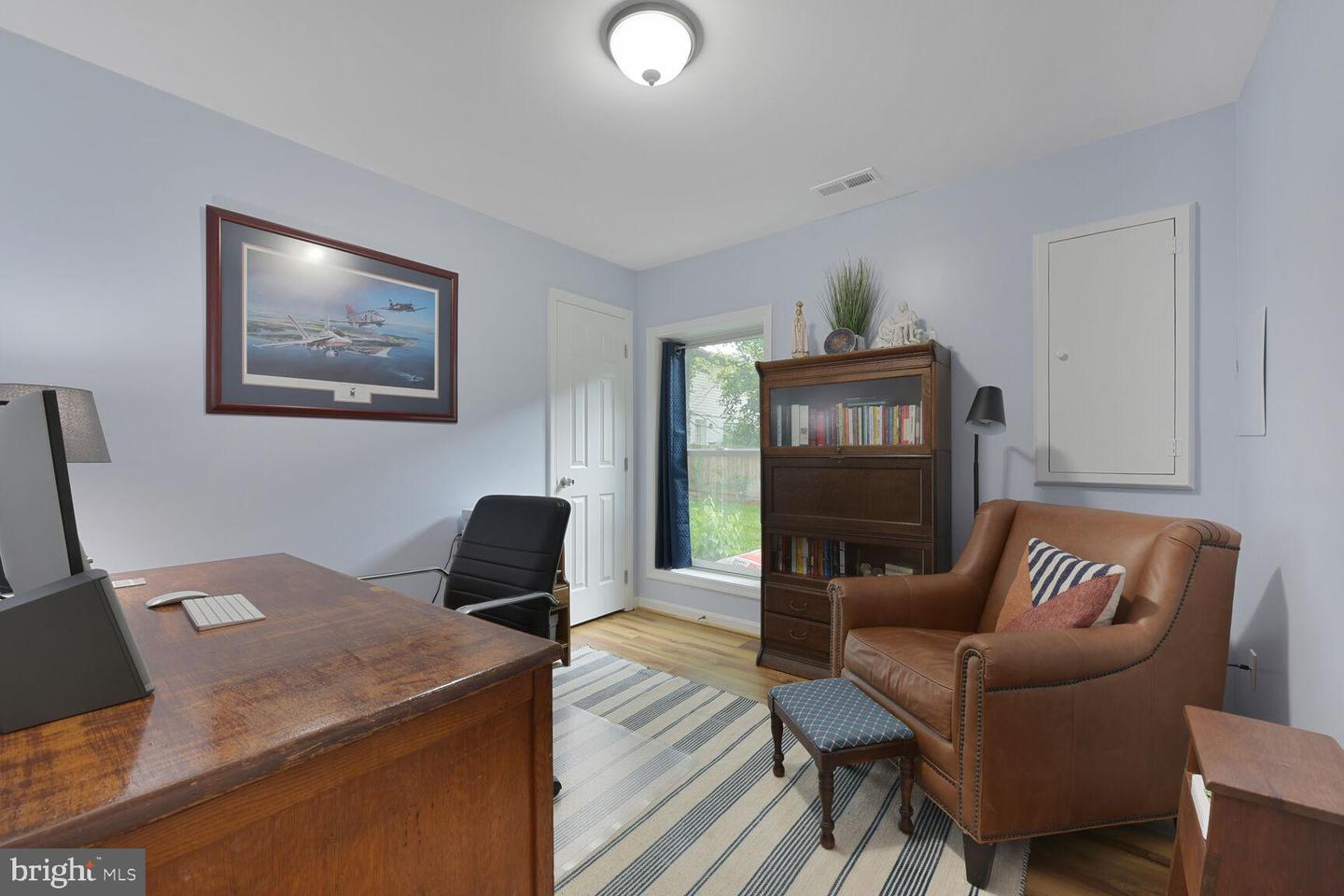 14815 CRANOKE ST, CENTREVILLE, Virginia 20120, 4 Bedrooms Bedrooms, ,3 BathroomsBathrooms,Residential,For sale,14815 CRANOKE ST,VAFX2240636 MLS # VAFX2240636