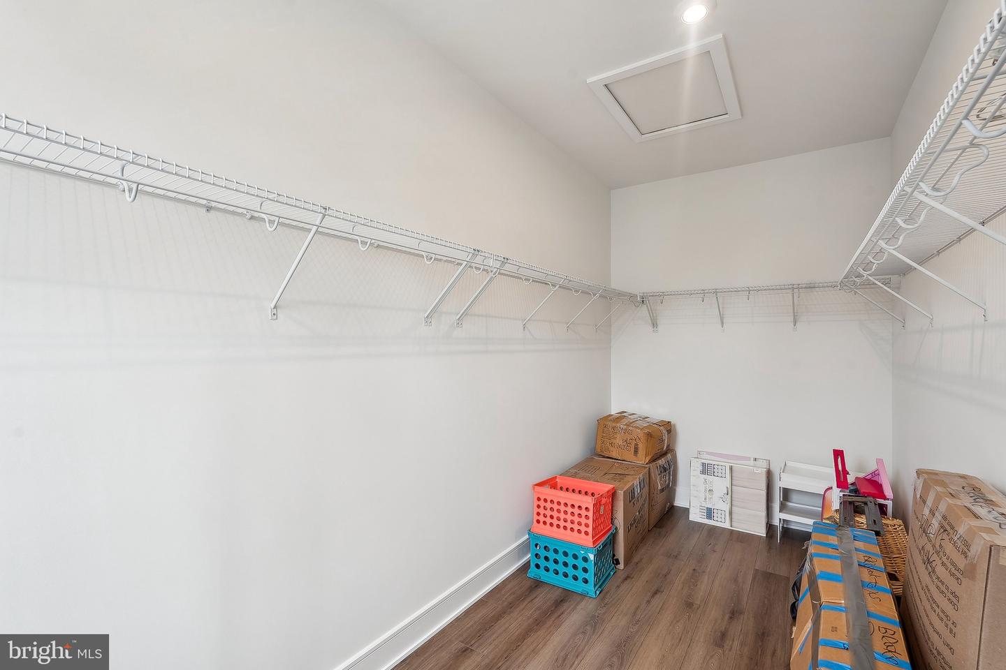 43244 GREELEY SQ, ASHBURN, Virginia 20148, 3 Bedrooms Bedrooms, ,3 BathroomsBathrooms,Residential,For sale,43244 GREELEY SQ,VALO2096356 MLS # VALO2096356