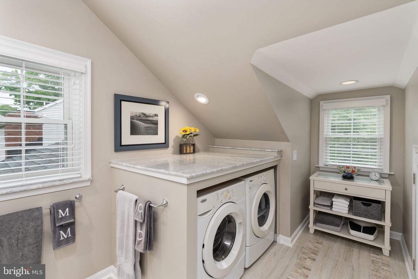 4 HUNTINGTON DR, FREDERICKSBURG, Virginia 22405, 4 Bedrooms Bedrooms, ,2 BathroomsBathrooms,Residential,For sale,4 HUNTINGTON DR,VAST2038796 MLS # VAST2038796