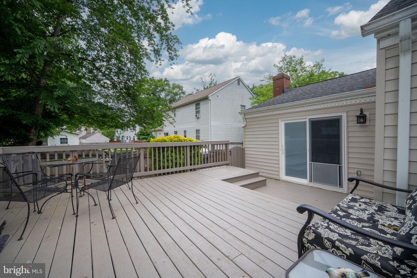 4 HUNTINGTON DR, FREDERICKSBURG, Virginia 22405, 4 Bedrooms Bedrooms, ,2 BathroomsBathrooms,Residential,For sale,4 HUNTINGTON DR,VAST2038796 MLS # VAST2038796