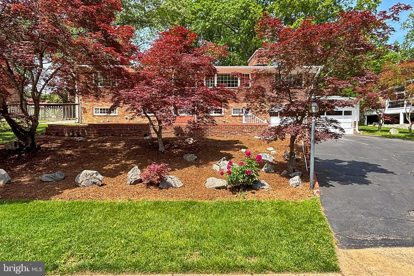 4124 WATKINS TRL, ANNANDALE, Virginia 22003, 5 Bedrooms Bedrooms, ,3 BathroomsBathrooms,Residential,For sale,4124 WATKINS TRL,VAFX2240738 MLS # VAFX2240738