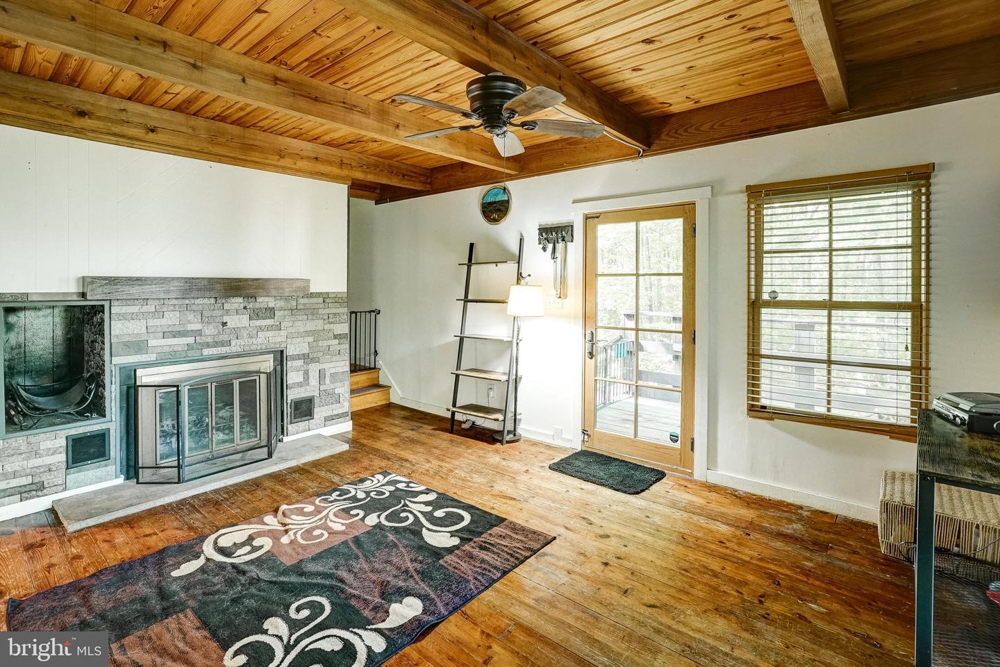 5322 WOODSTONE CT, LOUISA, Virginia 23093, 4 Bedrooms Bedrooms, ,3 BathroomsBathrooms,Residential,For sale,5322 WOODSTONE CT,VAGO2000370 MLS # VAGO2000370