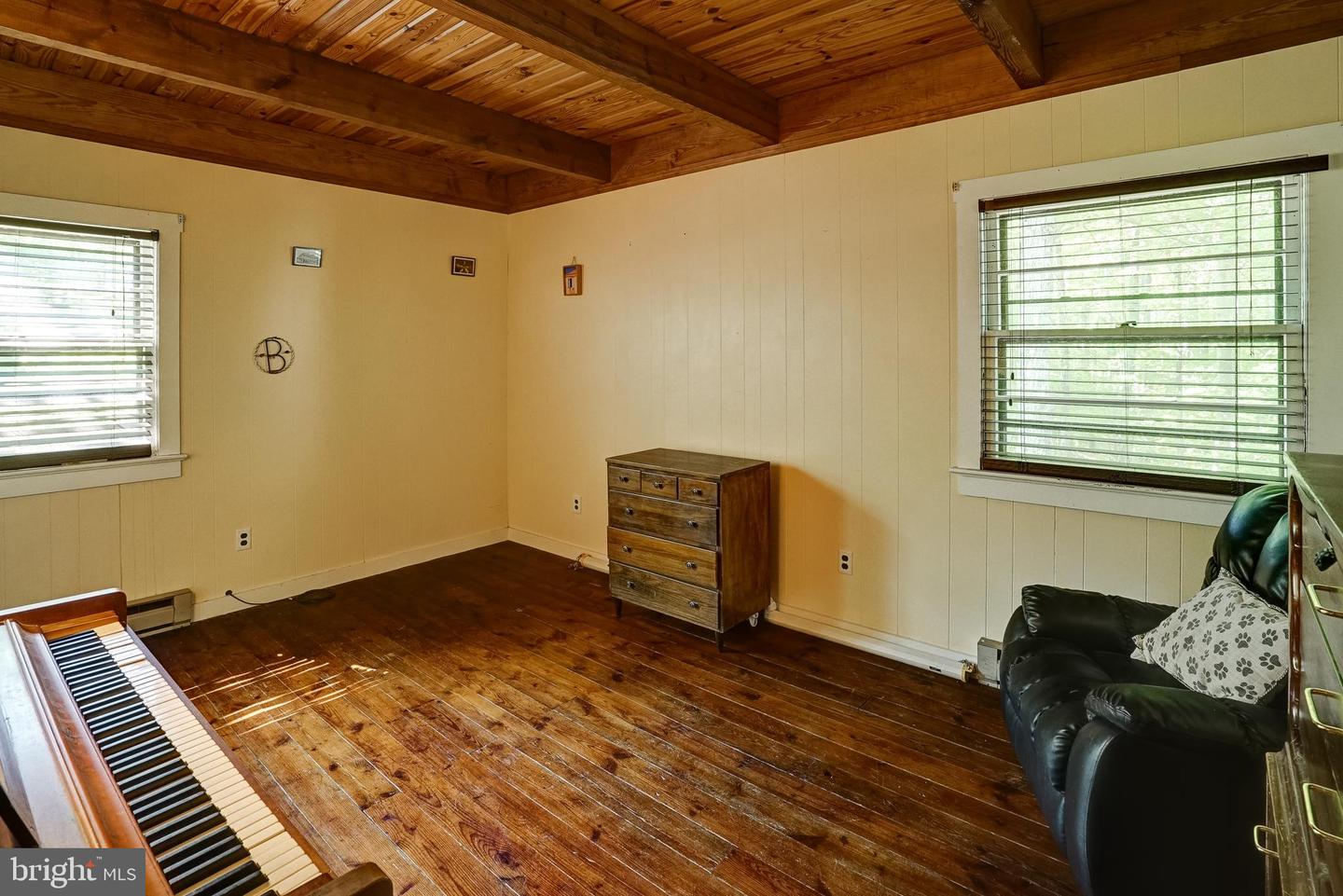 5322 WOODSTONE CT, LOUISA, Virginia 23093, 4 Bedrooms Bedrooms, ,3 BathroomsBathrooms,Residential,For sale,5322 WOODSTONE CT,VAGO2000370 MLS # VAGO2000370