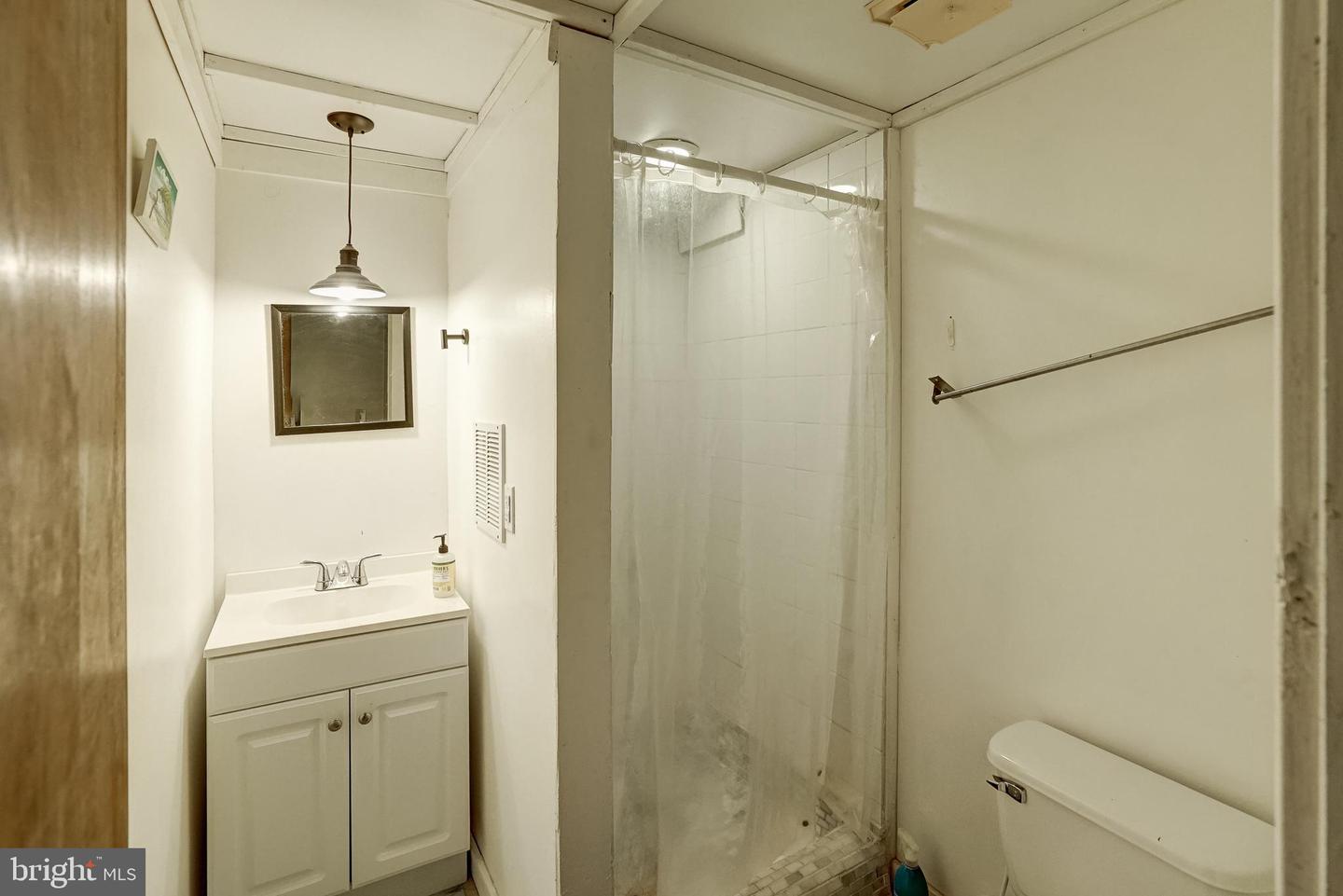 5322 WOODSTONE CT, LOUISA, Virginia 23093, 4 Bedrooms Bedrooms, ,3 BathroomsBathrooms,Residential,For sale,5322 WOODSTONE CT,VAGO2000370 MLS # VAGO2000370