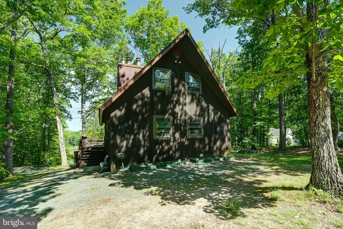 5322 WOODSTONE CT, LOUISA, Virginia 23093, 4 Bedrooms Bedrooms, ,3 BathroomsBathrooms,Residential,For sale,5322 WOODSTONE CT,VAGO2000370 MLS # VAGO2000370