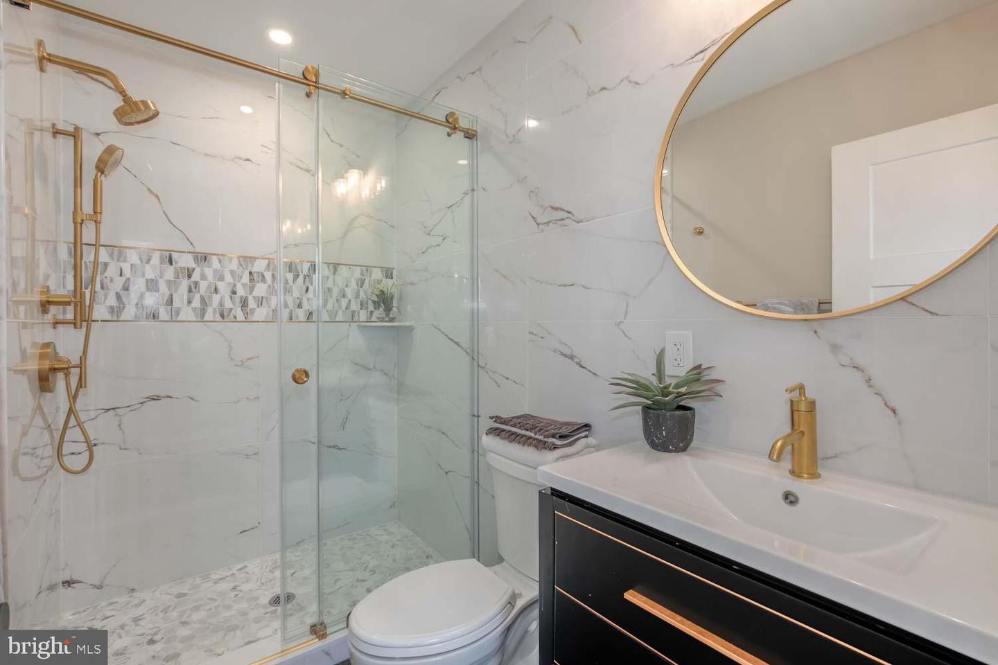 1634 S ST NW #3, WASHINGTON, District Of Columbia 20009, ,1 BathroomBathrooms,Residential,For sale,1634 S ST NW #3,DCDC2200048 MLS # DCDC2200048