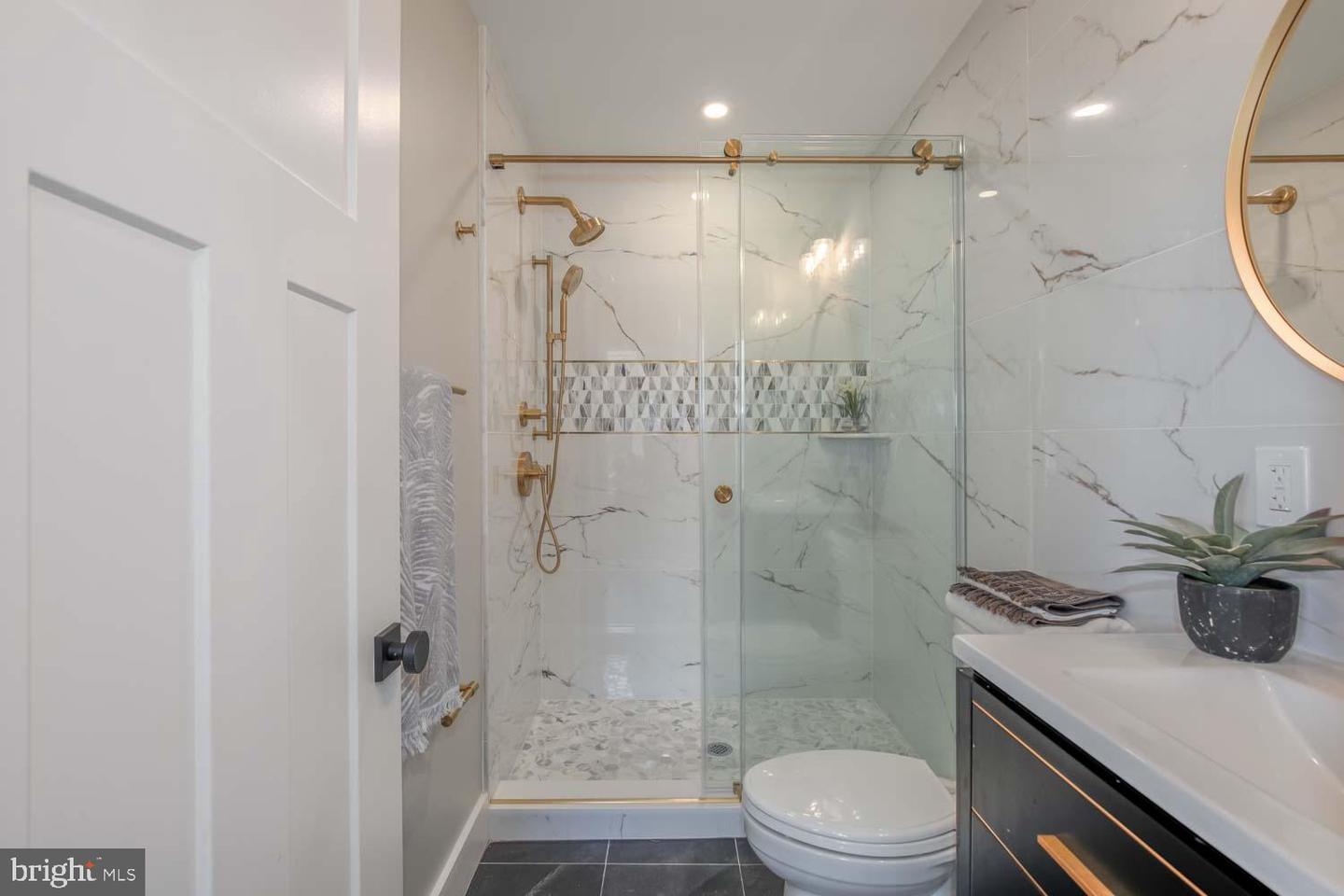1634 S ST NW #3, WASHINGTON, District Of Columbia 20009, ,1 BathroomBathrooms,Residential,For sale,1634 S ST NW #3,DCDC2200048 MLS # DCDC2200048