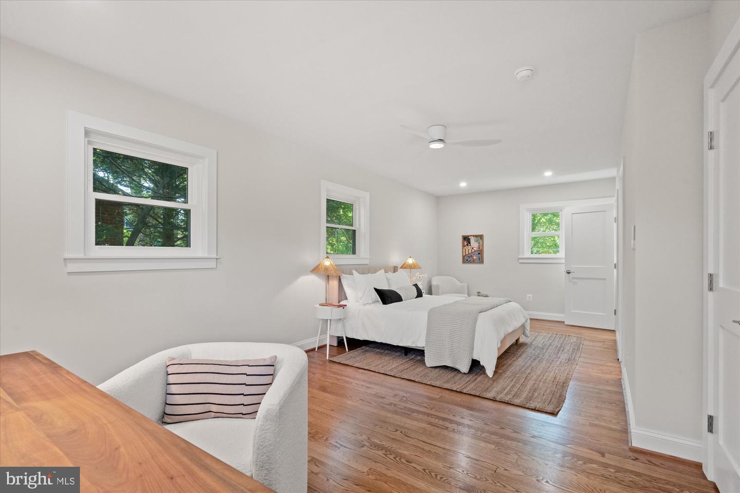 2902 MAYER PL, ALEXANDRIA, Virginia 22302, 4 Bedrooms Bedrooms, ,3 BathroomsBathrooms,Residential,For sale,2902 MAYER PL,VAAX2045244 MLS # VAAX2045244