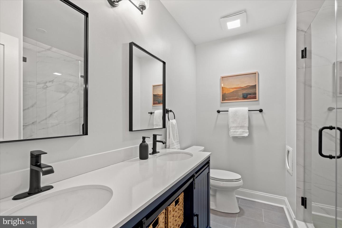 2902 MAYER PL, ALEXANDRIA, Virginia 22302, 4 Bedrooms Bedrooms, ,3 BathroomsBathrooms,Residential,For sale,2902 MAYER PL,VAAX2045244 MLS # VAAX2045244
