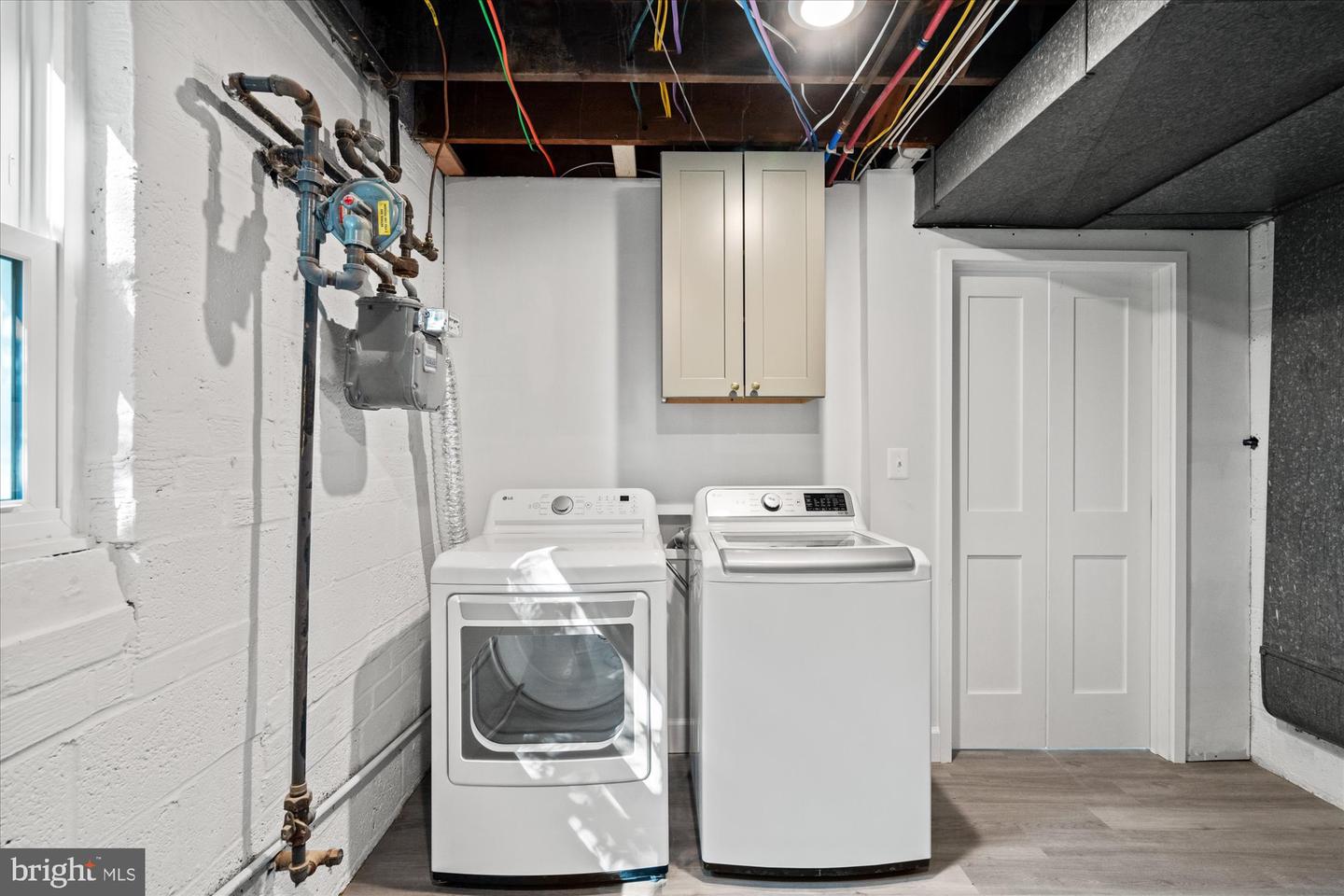 2902 MAYER PL, ALEXANDRIA, Virginia 22302, 4 Bedrooms Bedrooms, ,3 BathroomsBathrooms,Residential,For sale,2902 MAYER PL,VAAX2045244 MLS # VAAX2045244