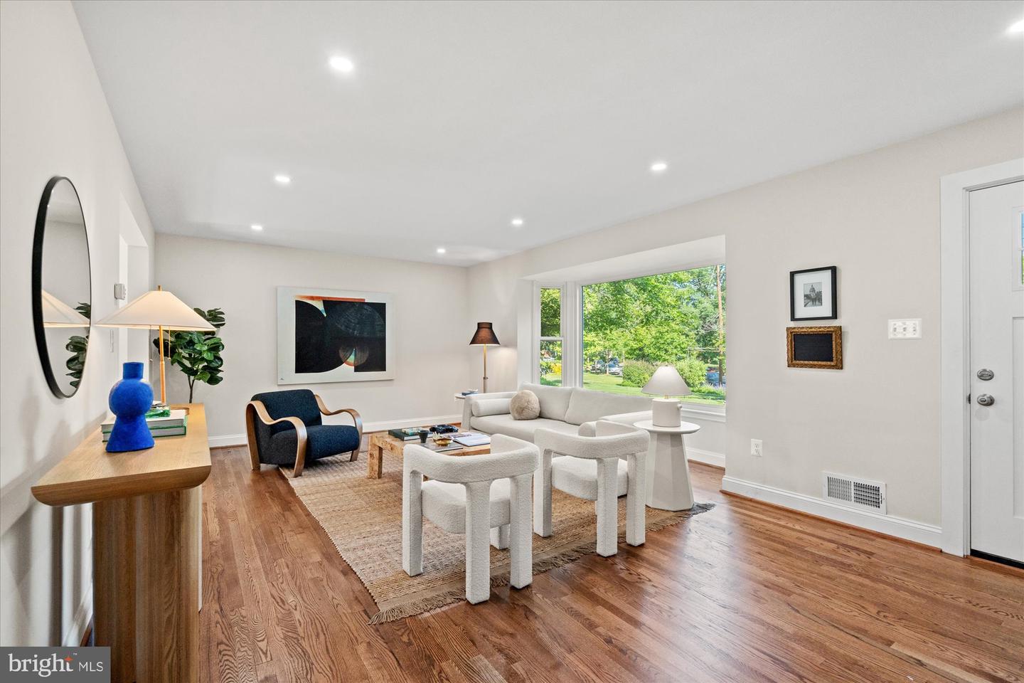 2902 MAYER PL, ALEXANDRIA, Virginia 22302, 4 Bedrooms Bedrooms, ,3 BathroomsBathrooms,Residential,For sale,2902 MAYER PL,VAAX2045244 MLS # VAAX2045244