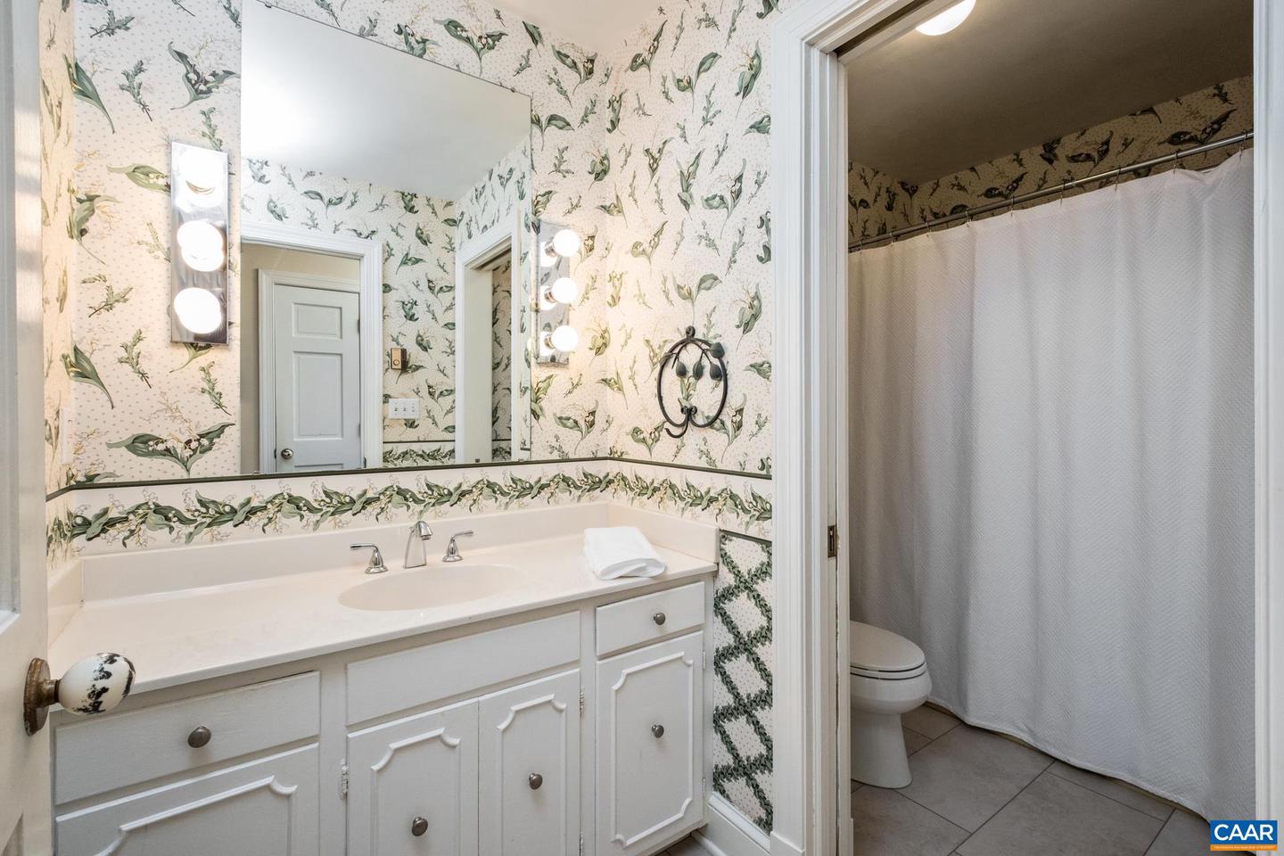 2509 NORTHFIELD RD, CHARLOTTESVILLE, Virginia 22901, 5 Bedrooms Bedrooms, ,3 BathroomsBathrooms,Residential,For sale,2509 NORTHFIELD RD,664446 MLS # 664446