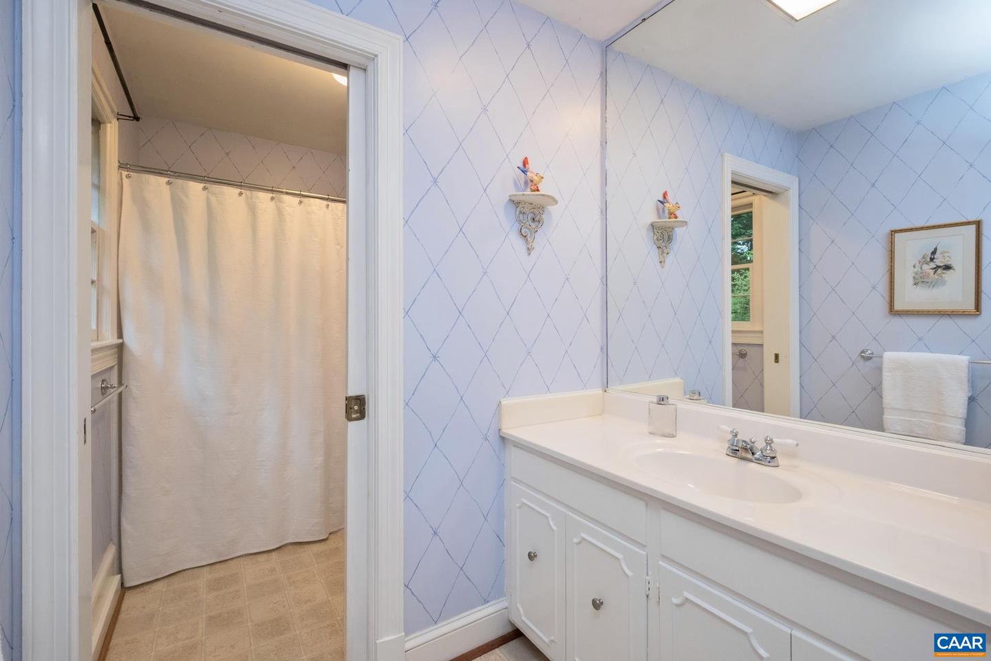 2509 NORTHFIELD RD, CHARLOTTESVILLE, Virginia 22901, 5 Bedrooms Bedrooms, ,3 BathroomsBathrooms,Residential,For sale,2509 NORTHFIELD RD,664446 MLS # 664446