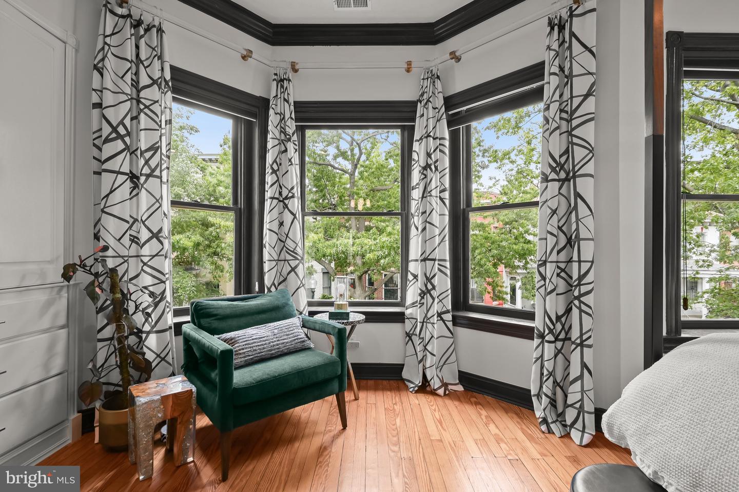 1738 CHURCH ST NW, WASHINGTON, District Of Columbia 20036, 3 Bedrooms Bedrooms, ,2 BathroomsBathrooms,Residential,For sale,1738 CHURCH ST NW,DCDC2200358 MLS # DCDC2200358
