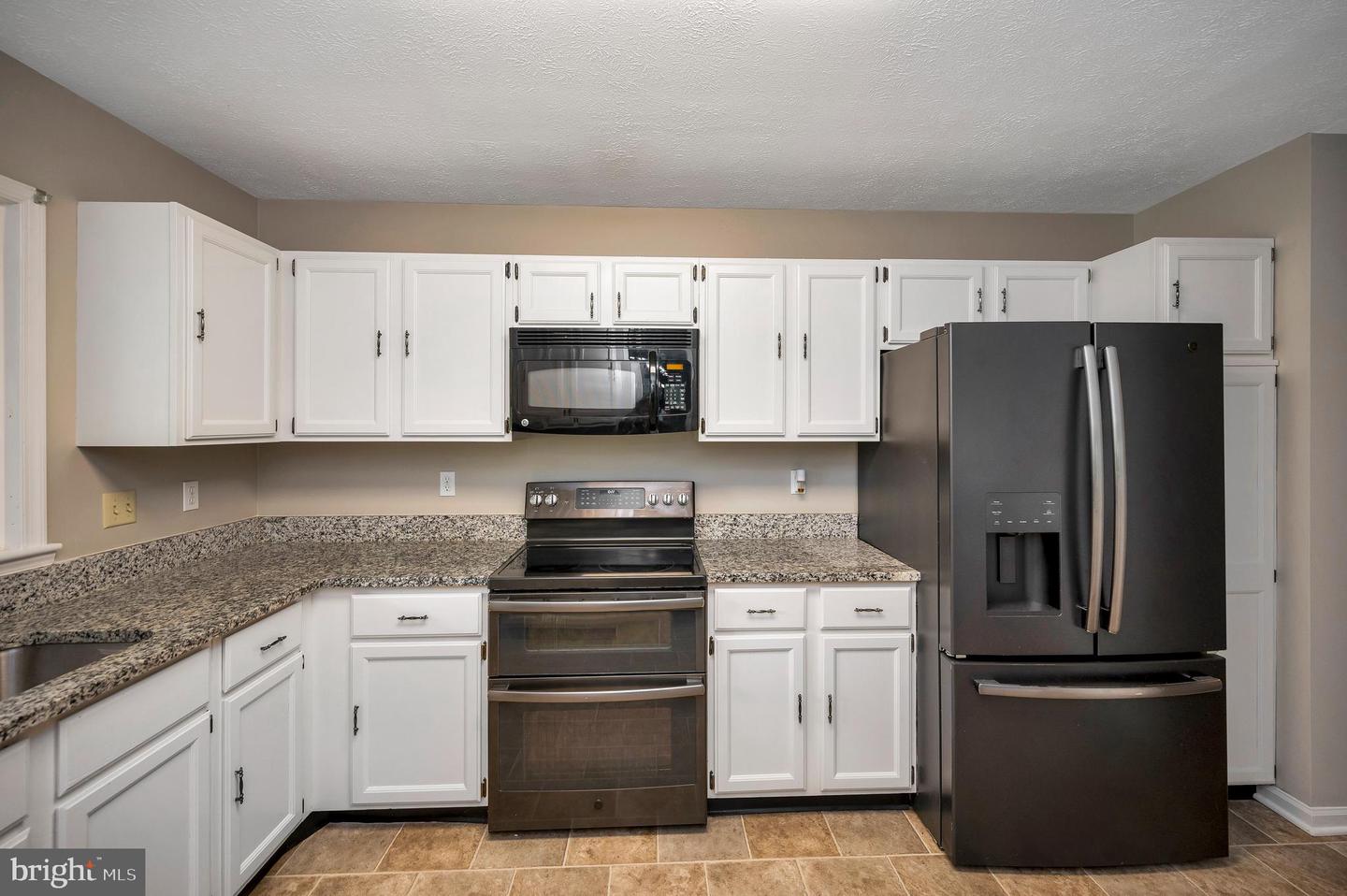 141 EAGLE CT, LOCUST GROVE, Virginia 22508, 3 Bedrooms Bedrooms, ,2 BathroomsBathrooms,Residential,For sale,141 EAGLE CT,VAOR2009682 MLS # VAOR2009682