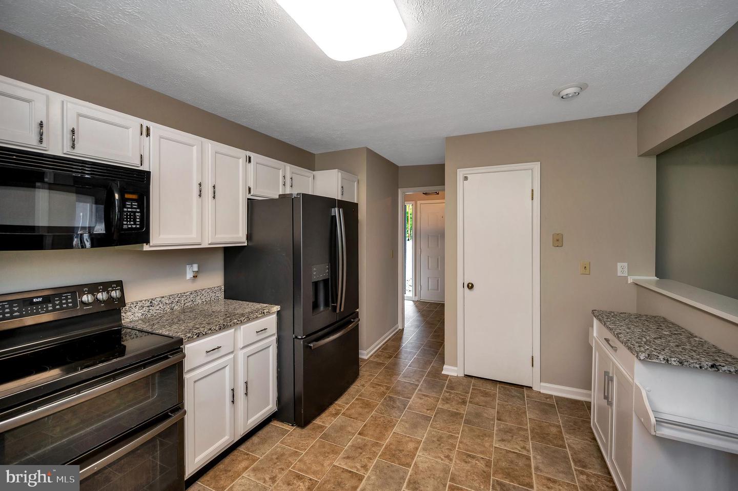 141 EAGLE CT, LOCUST GROVE, Virginia 22508, 3 Bedrooms Bedrooms, ,2 BathroomsBathrooms,Residential,For sale,141 EAGLE CT,VAOR2009682 MLS # VAOR2009682