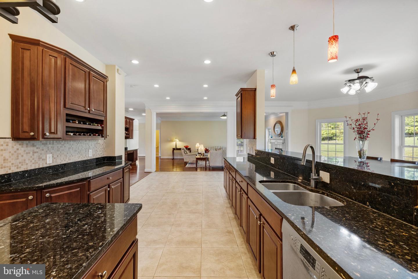 40752 CANONGATE DR, LEESBURG, Virginia 20175, 4 Bedrooms Bedrooms, ,4 BathroomsBathrooms,Residential,For sale,40752 CANONGATE DR,VALO2096384 MLS # VALO2096384